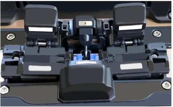 Splicer сплавливания стекловолокна машины автоматического стекловолокна моторов фокуса 6 соединяя